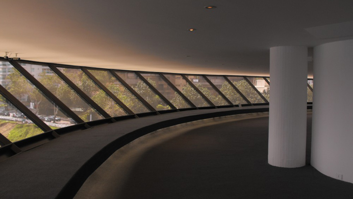 El Museo de Arte Contemporáneo de Niterói con forma de OVNI